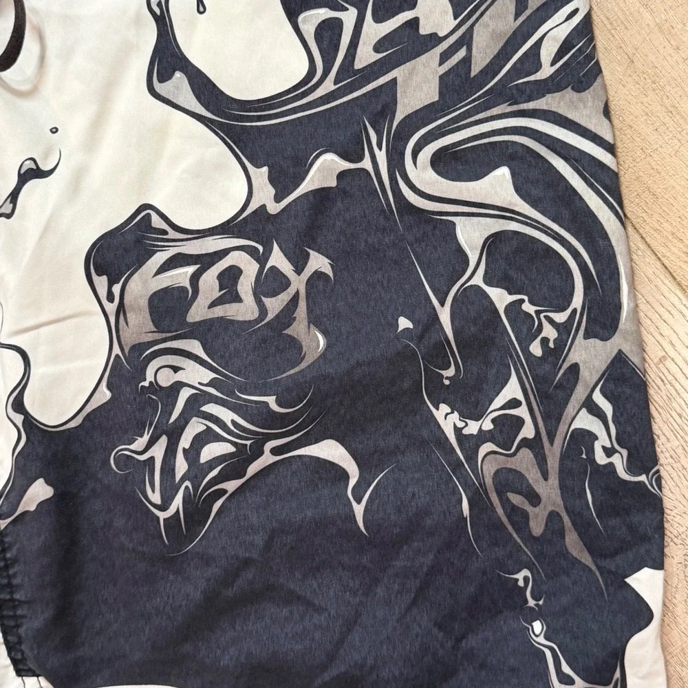 VTG Y2K Fox Racing Mens Board Shorts Size 36 Black White Graphic Swim Surf Cargo
